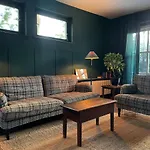 The Cozy Family Retreat Luebeck